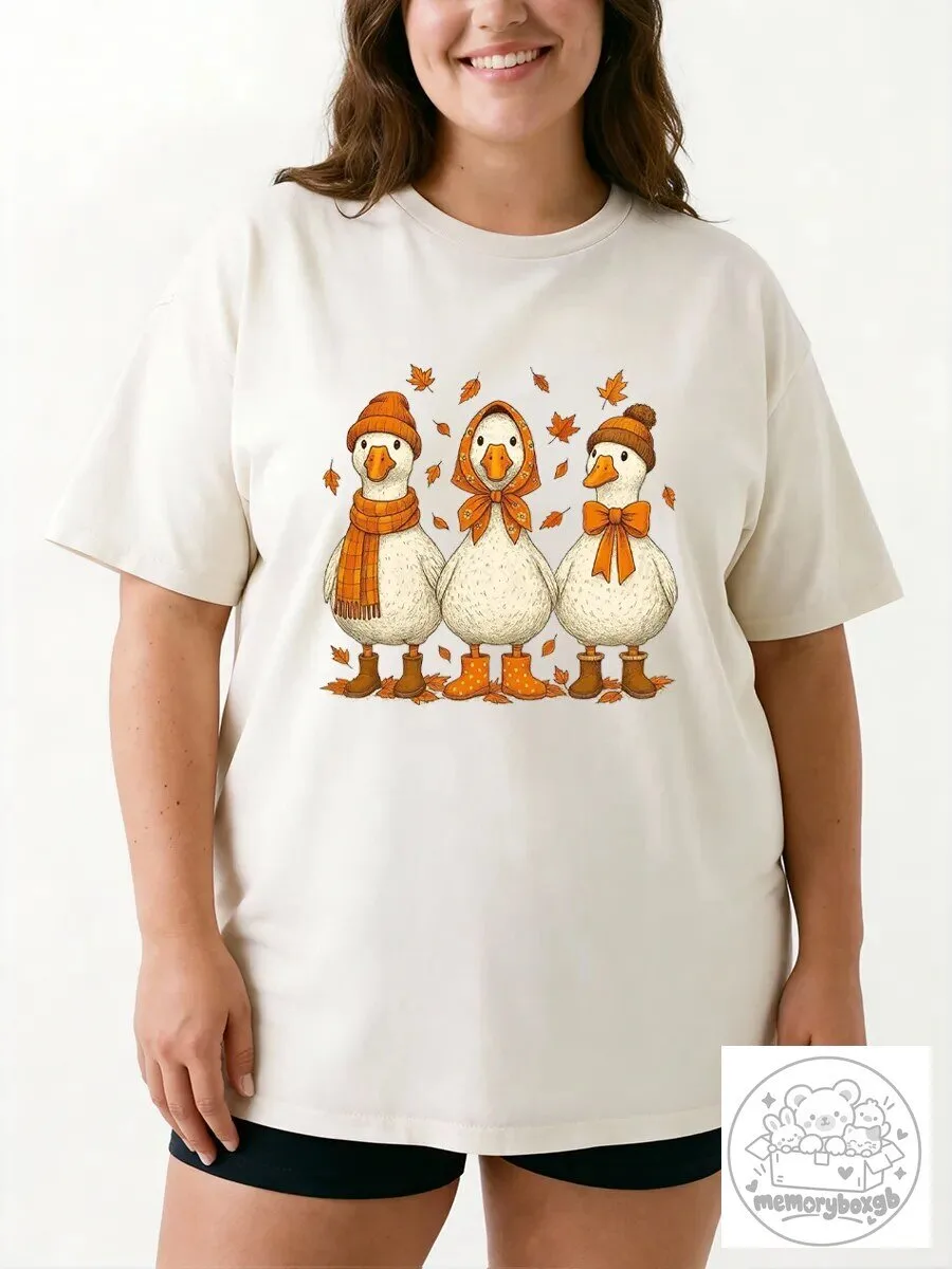 Cute Autumn Ducks Wearing Scarves And Hats Fall Leaves Graphic T-Shirt